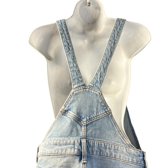 NWT Old Navy Blue Jean Overalls Womens Size 6 Straight Leg - Picture 4 of 10